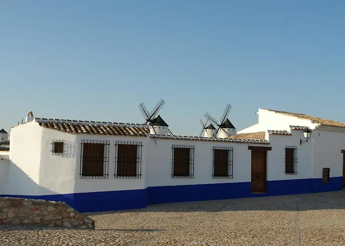 Hostal La Casa El Yelmo De Mambrino Campo De Criptana